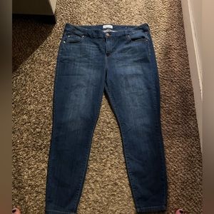 Molly & Isadora Mid-Rise Skinny Jeans | SZ 20